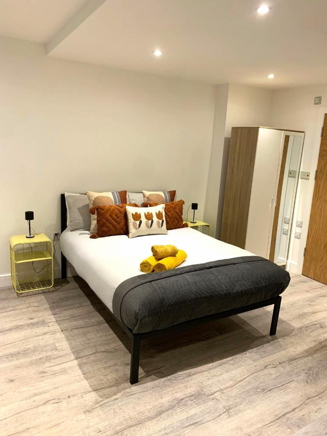 Modern Studio Flat Near Highbury & Islington Station London Exteriör bild