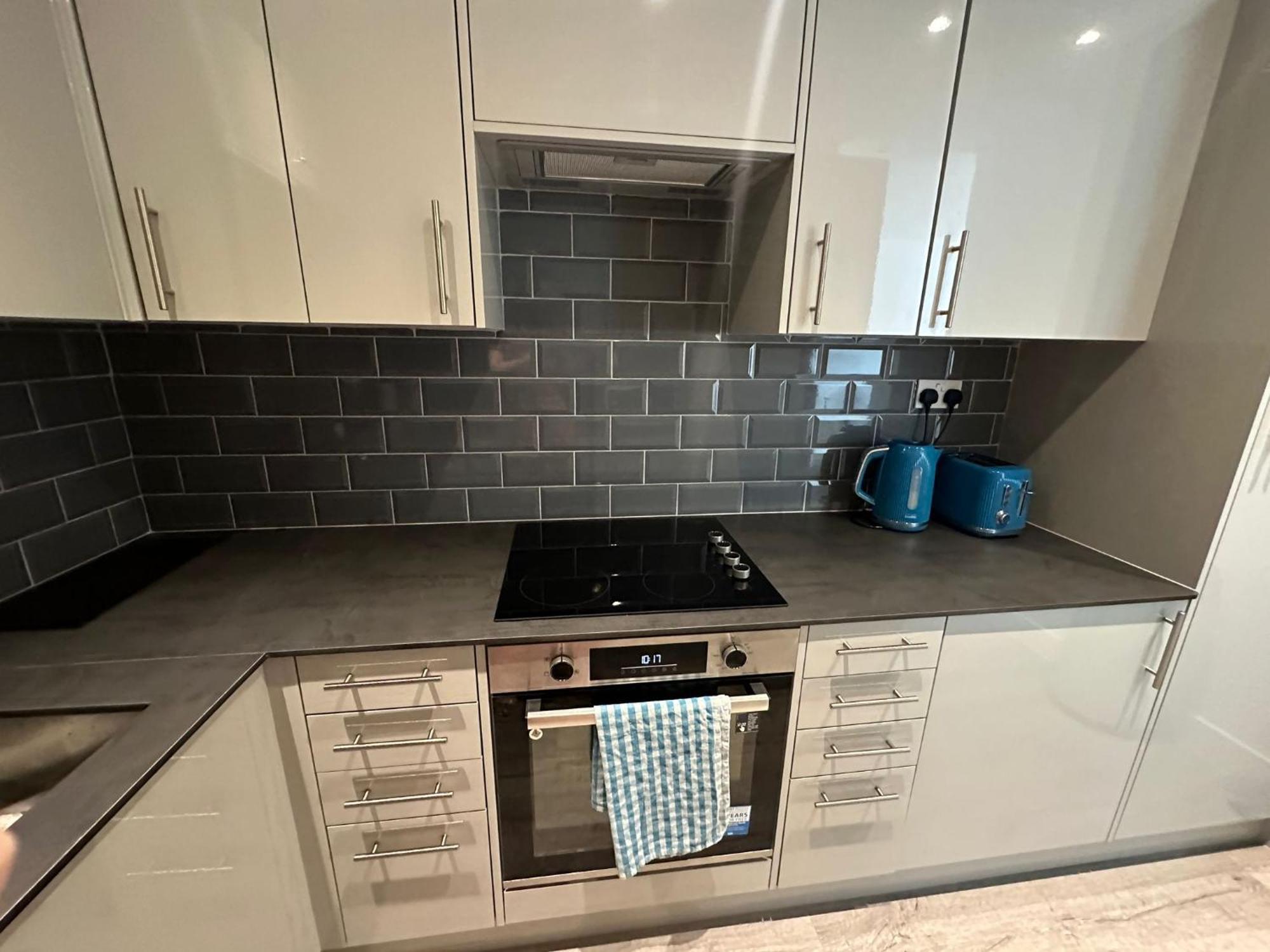 Modern Studio Flat Near Highbury & Islington Station London Exteriör bild