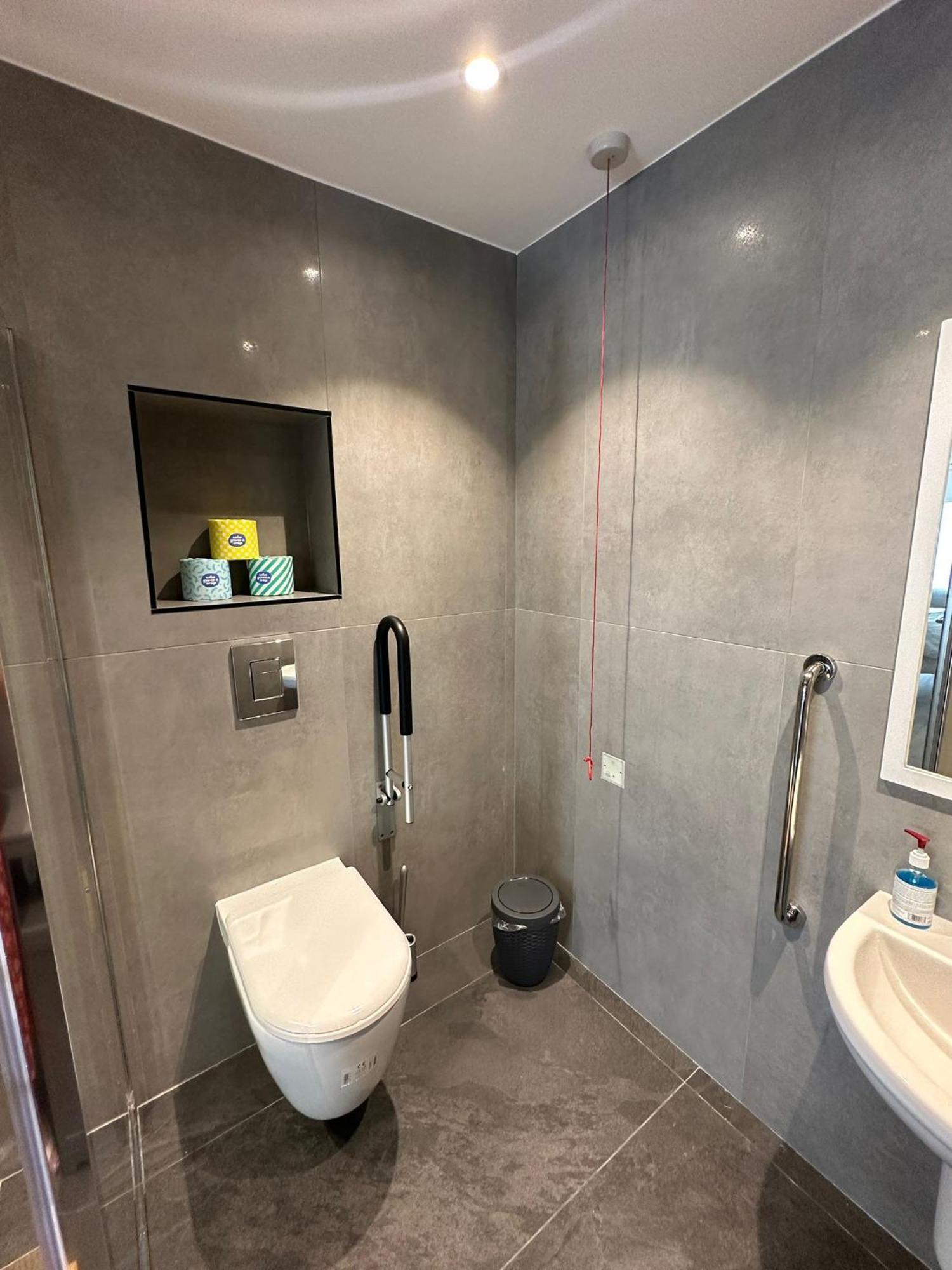 Modern Studio Flat Near Highbury & Islington Station London Exteriör bild